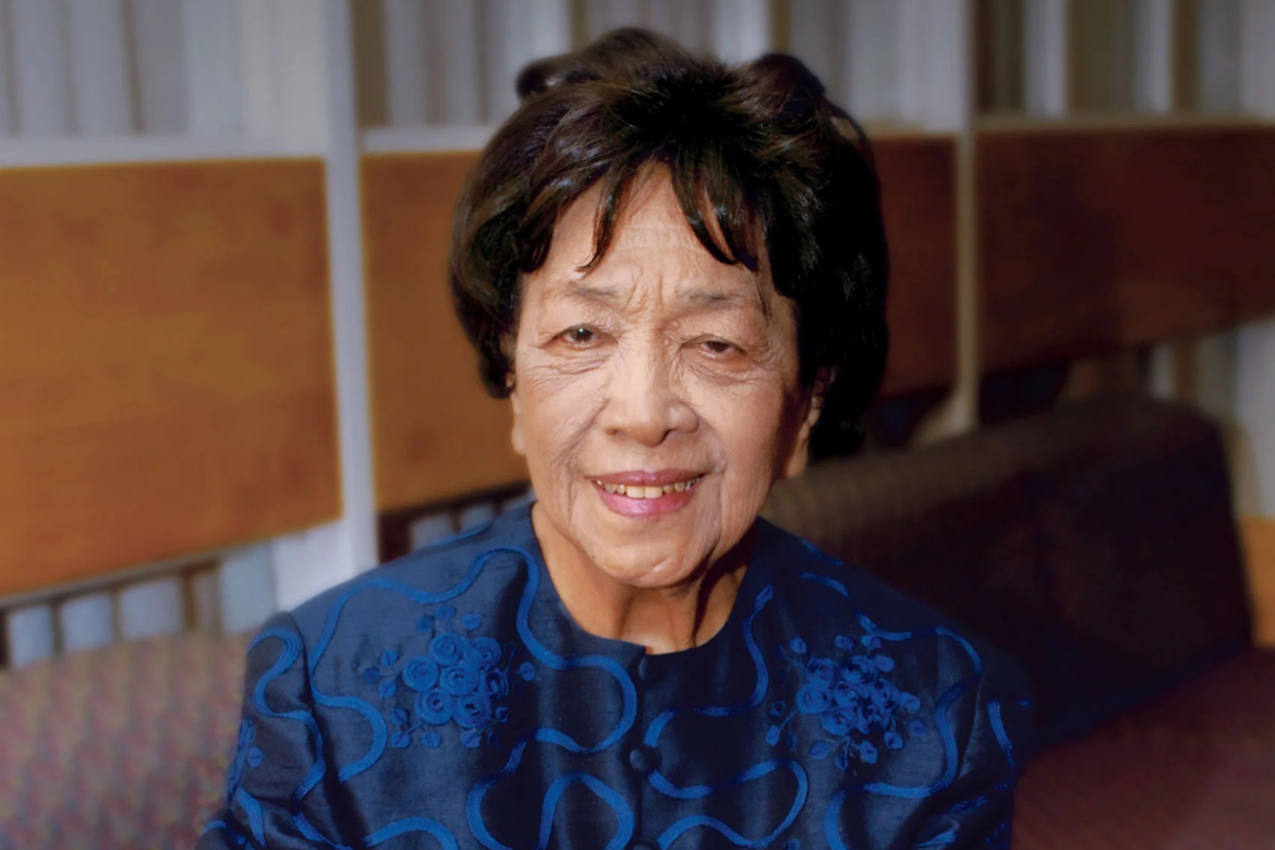 Erlinda Arce Ignacio Espiritu Becomes First Filipina Woman to Graduate from Harvard Law School